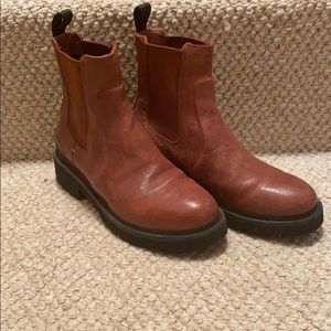 Frye Allison Chelsea Boot Size 8